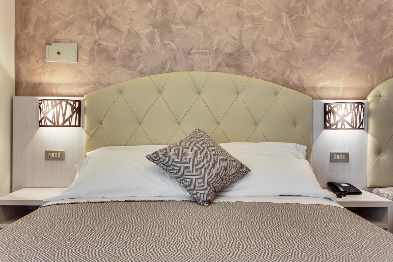 Hotel Dolcevita Cesenatico Room photo